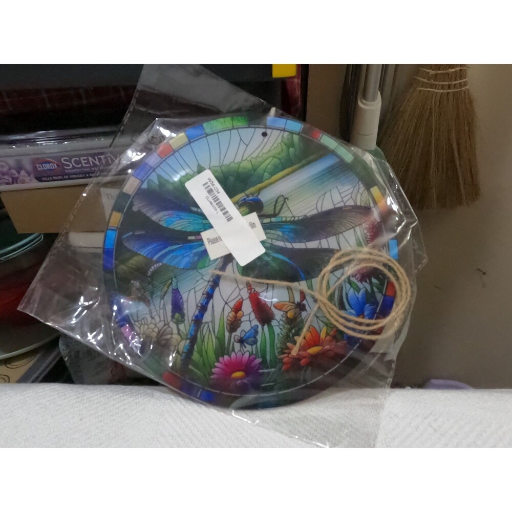 stain glass type art work to hang  "dragon fly" beautifull! - Picture 2 of 3